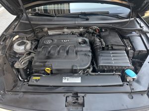 Volkswagen Passat VOLKSWAGEN PASSAT B8 2.0 TDI  - Foto 28