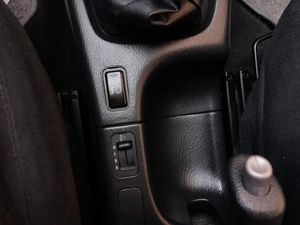 Honda HR-V 1.6i 2WD  - Foto 15