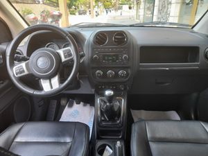 Jeep Compass 2.2 CRD Limited 4X4  - Foto 10
