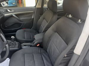 Skoda Octavia 2.0 TDI Elegance  - Foto 14