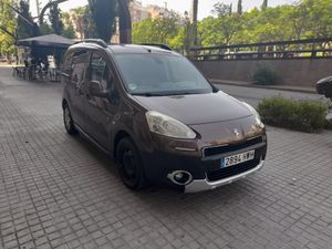 Peugeot Partner Tepee Outdoor 1.6 HDi 92cv Euro 5  - Foto 4