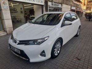 Toyota Auris 1.4 90D BUSINESS  - Foto 2
