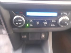Toyota Auris 1.4 90D BUSINESS  - Foto 15