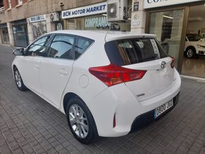 Toyota Auris 1.4 90D BUSINESS  - Foto 7