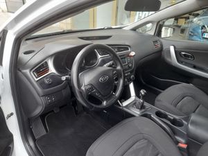 Kia Ceed CRDi WGT 66kW 90CV Business  - Foto 16