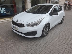 Kia Ceed CRDi WGT 66kW 90CV Business  - Foto 2