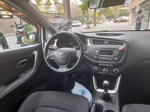 Kia Ceed CRDi WGT 66kW 90CV Business  - Foto 10