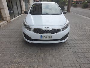 Kia Ceed CRDi WGT 66kW 90CV Business  - Foto 3