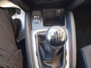 Nissan Qashqai 1.6i DIGT ACENTA 4X2  - Foto 16