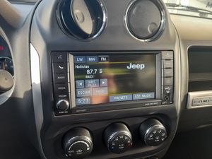 Jeep Compass 2.2 CRD North 4X2 136CV  - Foto 16