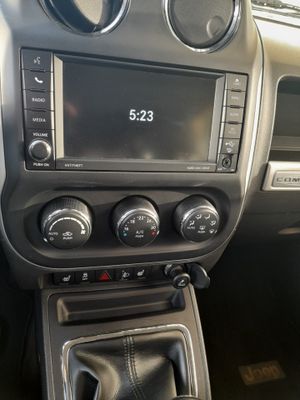 Jeep Compass 2.2 CRD North 4X2 136CV  - Foto 15