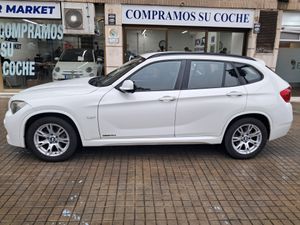 BMW X1 xDrive18d  - Foto 4