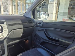 Ford Kuga 2.0 TDCi 160cv 4WD Titanium S Powershift  - Foto 12