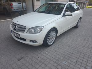 Mercedes Clase C C 200 CDI Blue Efficiency Avantgrde  - Foto 2