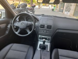 Mercedes Clase C C 200 CDI Blue Efficiency Avantgrde  - Foto 8