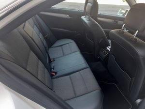 Mercedes Clase C C 200 CDI Blue Efficiency Avantgrde  - Foto 6