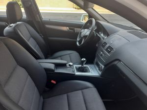 Mercedes Clase C C 200 CDI Blue Efficiency Avantgrde  - Foto 12