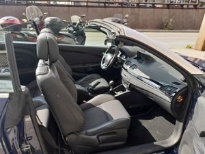 Renault Megane CoupeCabrio Dynamique TCE 130CV  - Foto 9