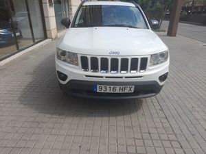 Jeep Compass 2.2 CRD Limited 4x2 136 CV  - Foto 3