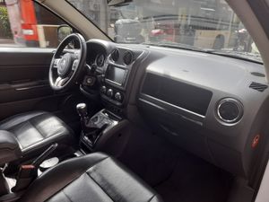 Jeep Compass 2.2 CRD Limited 4x2 136 CV  - Foto 15