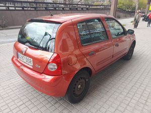 Renault Clio Base Authentique 1.2  - Foto 5