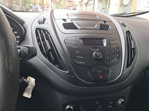 Ford Transit Courier Van 1.5 TDCi 75cv Trend  - Foto 10