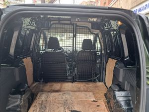 Ford Transit Courier Van 1.5 TDCi 75cv Trend  - Foto 6
