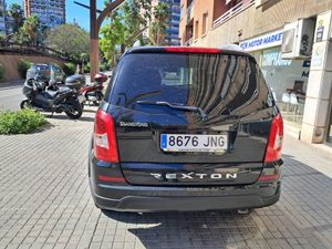 SsangYong Rexton W D22T 178 CV Limited 4x4 Aut.  - Foto 6