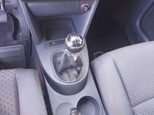 Volkswagen Touran 1.9 TDI ADVANCE  - Foto 15
