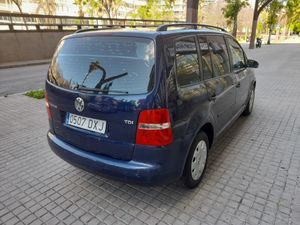 Volkswagen Touran 1.9 TDI ADVANCE  - Foto 5