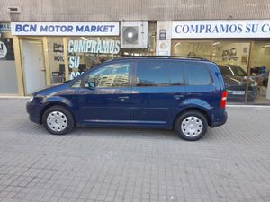 Volkswagen Touran 1.9 TDI ADVANCE  - Foto 9