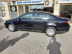 Volkswagen Passat Advance 2.0 TDI 140 CV  - Foto 8