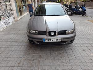 Seat Leon 1.9 TDI Signa 110 CV  - Foto 3