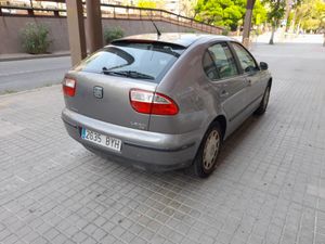 Seat Leon 1.9 TDI Signa 110 CV  - Foto 5