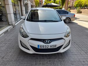 Hyundai i30 5p 1.6 CRDI 110 CV City  - Foto 3