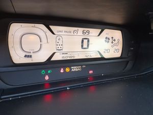 Citroën Grand C4 Picasso HDi 115 Airdream Attraction  - Foto 13