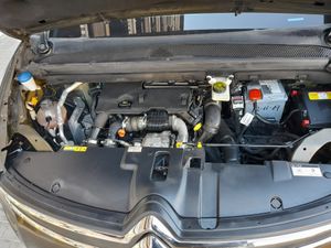 Citroën Grand C4 Picasso HDi 115 Airdream Attraction  - Foto 16