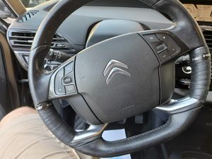 Citroën Grand C4 Picasso HDi 115 Airdream Attraction  - Foto 14