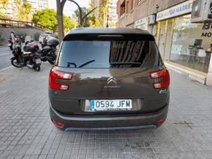 Citroën Grand C4 Picasso HDi 115 Airdream Attraction  - Foto 6