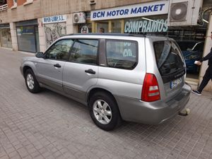 Subaru Forester 2.0 Trek  - Foto 7