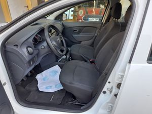 Dacia Logan MCV Ambiance 1.0 54kW 73CV  - Foto 9