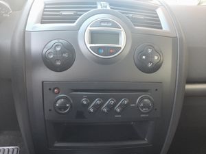 Renault Megane Confort Authentique 1.5 dCi105  - Foto 11