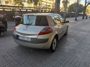 Renault Megane Confort Authentique 1.5 dCi105  - Foto 5