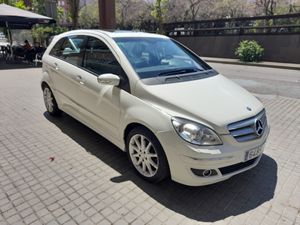 Mercedes Clase B B 200 Turbo  - Foto 4