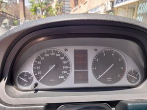 Mercedes Clase B B 200 Turbo  - Foto 12