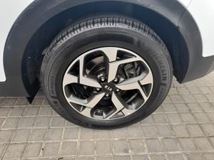 Kia Sportage 1.6 MHEV Business 100kW 136CV 4X4  - Foto 9