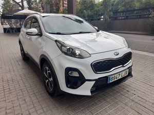 Kia Sportage 1.6 MHEV Business 100kW 136CV 4X4  - Foto 4