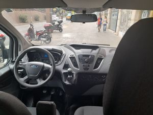 Ford Tourneo Custom 2.2 TDCI 125cv 300 L1 Titanium  - Foto 17