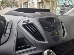 Ford Tourneo Custom 2.2 TDCI 125cv 300 L1 Titanium  - Foto 22