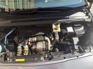 Peugeot 5008 Allure 1.6 BlueHDi 88KW 120CV  - Foto 19